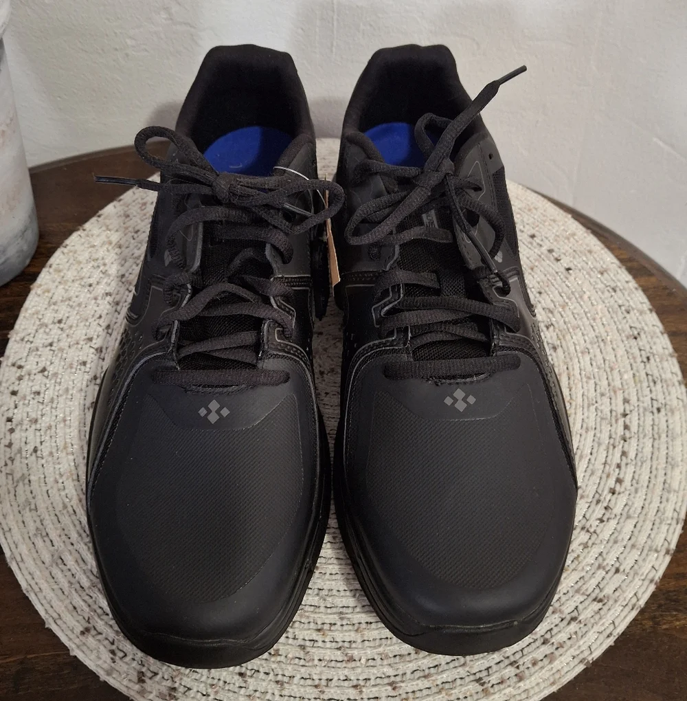 Black Men's Shoes For Crews Size 12.